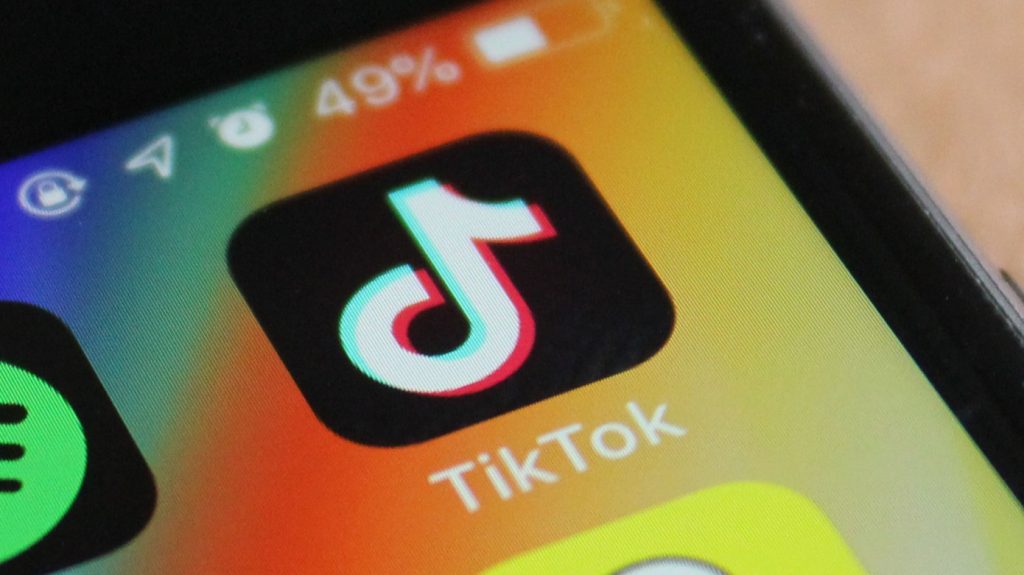 TikTok ios icon